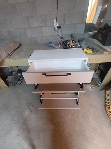 Тумба и подставка для обуви, Другой материал, цвет - Белый at lalafo.kg Тумба и подставка для обуви, Другой материал, цвет - Белый