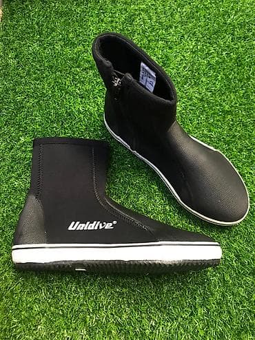 Аква обувь Обувь для водолаза Aqua shoes Размеры 41-42 Материал at lalafo.kg Аква обувь Обувь для водолаза Aqua shoes Размеры 41-42 Материал