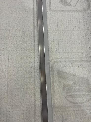 Алюминиевый декоративный профиль/планка для отделки. - Материал at lalafo.kg Алюминиевый декоративный профиль/планка для отделки. - Материал