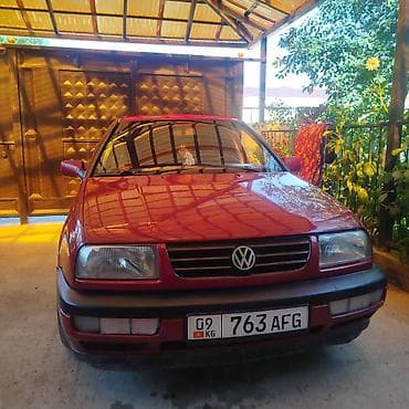 Volkswagen Vento: 1996 г., 0.2 л, Механика, Седан at lalafo.kg Volkswagen Vento: 1996 г., 0.2 л, Механика, Седан
