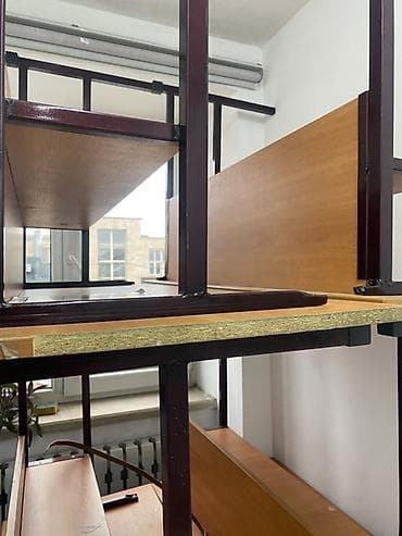 Офисный стол, Нерегулируемый, цвет - Коричневый, Прямоугольный, ЛДСП at lalafo.kg Офисный стол, Нерегулируемый, цвет - Коричневый, Прямоугольный, ЛДСП