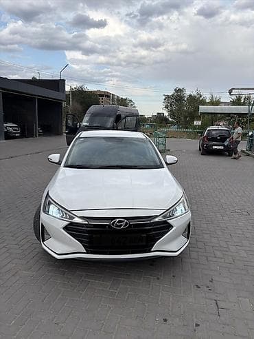 Hyundai Avante: 2018 г., 1.6 л, Автомат, Бензин, Седан lalafo.kg да Hyundai Avante: 2018 г., 1.6 л, Автомат, Бензин, Седан