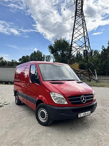 Легкий грузовик, Mercedes-Benz, 1,5 т, Б/у at lalafo.kg Легкий грузовик, Mercedes-Benz, 1,5 т, Б/у