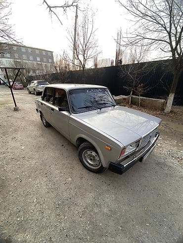 ВАЗ (ЛАДА) 2107: 2011 г., 1.7 л, Механика, Бензин, Седан at lalafo.kg ВАЗ (ЛАДА) 2107: 2011 г., 1.7 л, Механика, Бензин, Седан