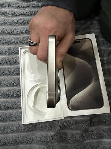 Водолазкалар: IPhone 15 Pro Max, 512 ГБ, Natural Titanium, Куту, 90 % lalafo.kg да — 8 Водолазкалар: IPhone 15 Pro Max, 512 ГБ, Natural Titanium, Куту, 90 % — 8