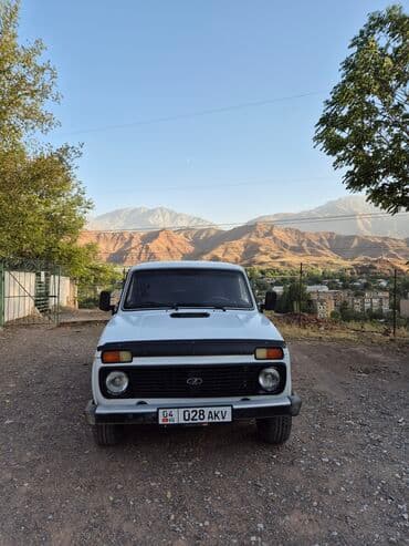 ВАЗ (ЛАДА) 4x4 Нива: 2005 г., 1.7 л, Механика, Бензин, Внедорожник at lalafo.kg ВАЗ (ЛАДА) 4x4 Нива: 2005 г., 1.7 л, Механика, Бензин, Внедорожник