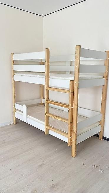 Офис столдору: Компьютердик үстөлү, Текчелери бар lalafo.kg да — 6 Офис столдору: Компьютердик үстөлү, Текчелери бар — 6