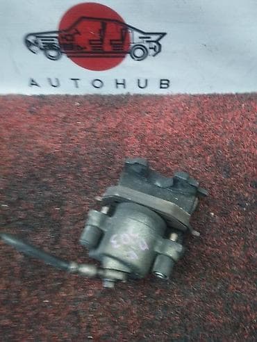 Суппорт Volkswagen Golf MK4 2001 перед. прав. (б/у) at lalafo.kg Суппорт Volkswagen Golf MK4 2001 перед. прав. (б/у)