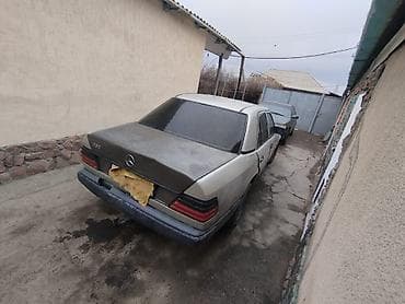 GAC: Mercedes-Benz W124: 1989 г., 2.3 л, Механика, Бензин, Седан at lalafo.kg — 4 GAC: Mercedes-Benz W124: 1989 г., 2.3 л, Механика, Бензин, Седан — 4