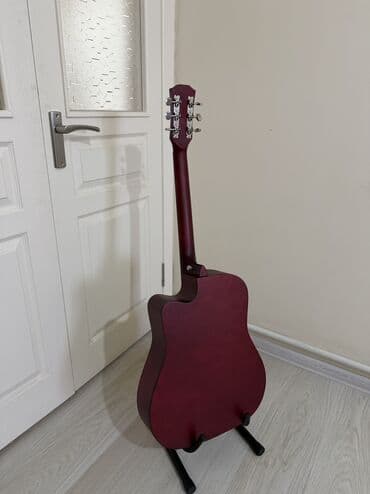 Ковролин: Срочно продается акустическая гитара 41 размер в идеальном состоянии lalafo.kg да — 4 Ковролин: Срочно продается акустическая гитара 41 размер в идеальном состоянии — 4