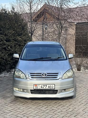Toyota Ipsum: 2003 г., 2.4 л, Автомат, Бензин, Минивэн at lalafo.kg Toyota Ipsum: 2003 г., 2.4 л, Автомат, Бензин, Минивэн