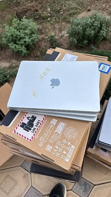 Ультрабук, Б/у, Apple M2, ОЗУ, RAM: 16 ГБ at lalafo.kg Ультрабук, Б/у, Apple M2, ОЗУ, RAM: 16 ГБ