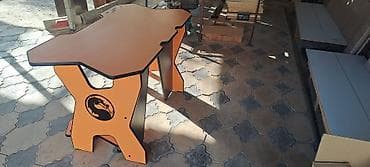 Бычуучу столдор: Продаю новый игровой компьютерный стол!! Размер стола 130см на 70см lalafo.kg да — 2 Бычуучу столдор: Продаю новый игровой компьютерный стол!! Размер стола 130см на 70см — 2