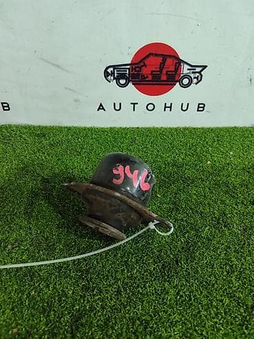 Подушка двигателя Volkswagen VENTO 2 1994 (б/у) at lalafo.kg Подушка двигателя Volkswagen VENTO 2 1994 (б/у)