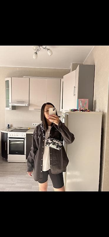 Рубашка-оверсайз Feelz, ONE SIZE - Цвет: графит (вываренный серый) - at lalafo.kg Рубашка-оверсайз Feelz, ONE SIZE - Цвет: графит (вываренный серый) -