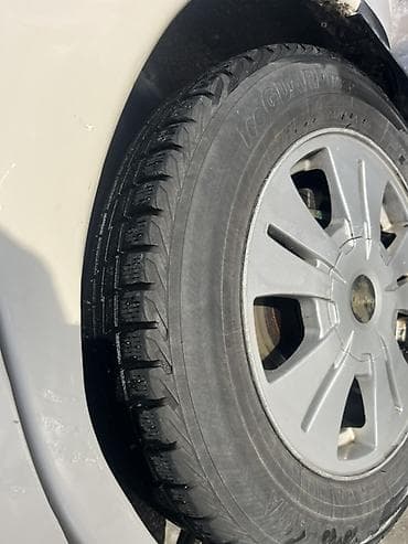 Ковролин: Mazda Cronos: 1992 г., 2 л, Механика, Бензин, Седан lalafo.kg да — 7 Ковролин: Mazda Cronos: 1992 г., 2 л, Механика, Бензин, Седан — 7