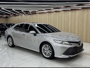 Toyota Camry: 2018 г., 2.5 л, Автомат, Гибрид, Седан at lalafo.kg Toyota Camry: 2018 г., 2.5 л, Автомат, Гибрид, Седан