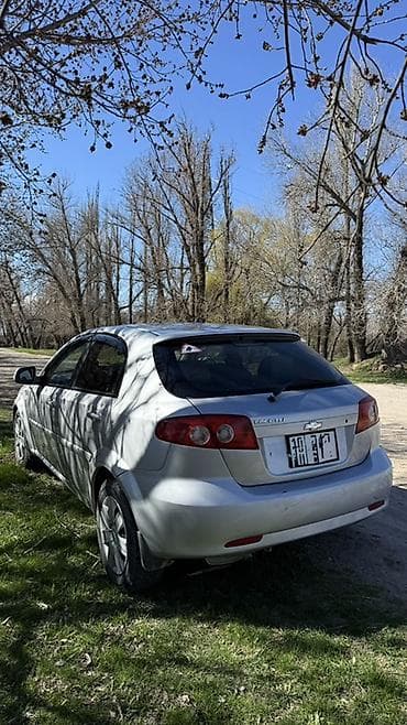 Chevrolet Lacetti: 2010 г., 1.6 л, Автомат, Бензин, Хэтчбэк at lalafo.kg Chevrolet Lacetti: 2010 г., 1.6 л, Автомат, Бензин, Хэтчбэк