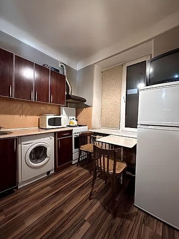 Линолеум: 2 бөлмө, Душ кабинасы, Жаздык, жууркан-төшөк каптары, Кондиционер lalafo.kg да — 6 Линолеум: 2 бөлмө, Душ кабинасы, Жаздык, жууркан-төшөк каптары, Кондиционер — 6