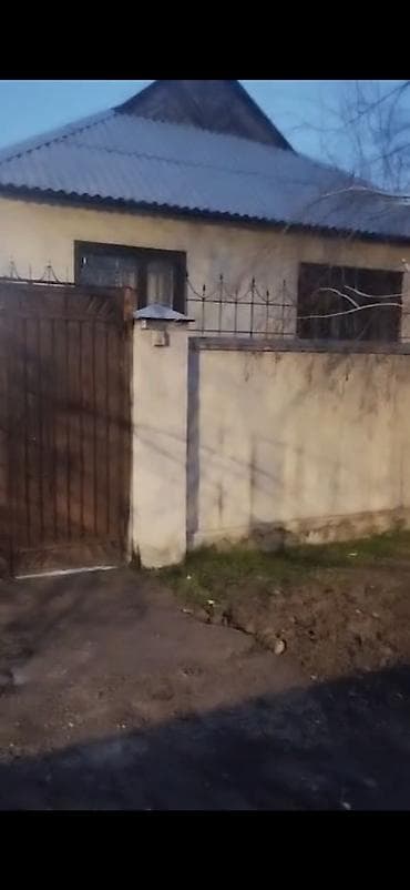 Продаю дом. 150 кв.м. Кудайберген базарында, ээн башкысы под Бизнеске at lalafo.kg Продаю дом. 150 кв.м. Кудайберген базарында, ээн башкысы под Бизнеске