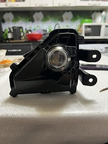 Другой вид противотуманных фар Lexus Б/у, Оригинал at lalafo.kg Другой вид противотуманных фар Lexus Б/у, Оригинал