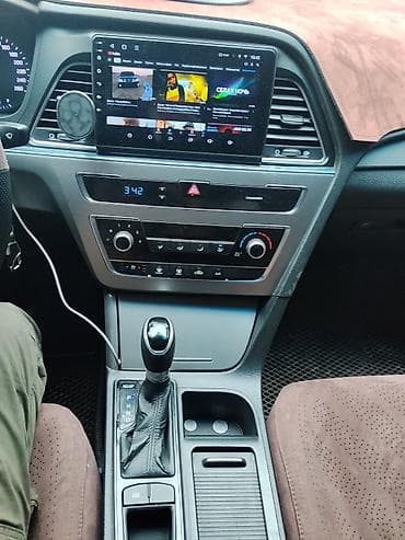 Hyundai Sonata: 2017 г., 2 л, Автомат, Газ, Седан at lalafo.kg — 3 Hyundai Sonata: 2017 г., 2 л, Автомат, Газ, Седан — 3