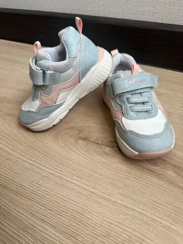 Детская обувь для девочек Cupcake Размер: 21 Оригинал из Австрии В at lalafo.kg Детская обувь для девочек Cupcake Размер: 21 Оригинал из Австрии В