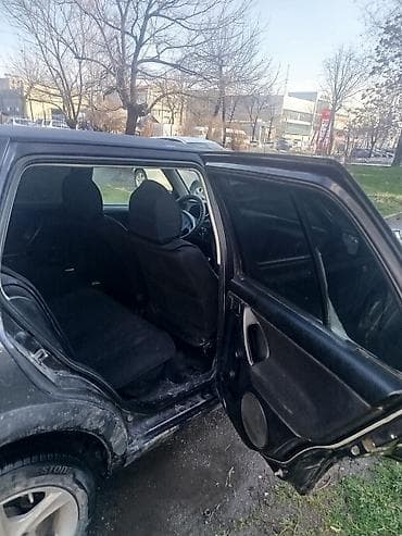 LDV: Volkswagen Golf: 1994 г., 1.8 л, Механика, Бензин, Хетчбек lalafo.kg да — 5 LDV: Volkswagen Golf: 1994 г., 1.8 л, Механика, Бензин, Хетчбек — 5