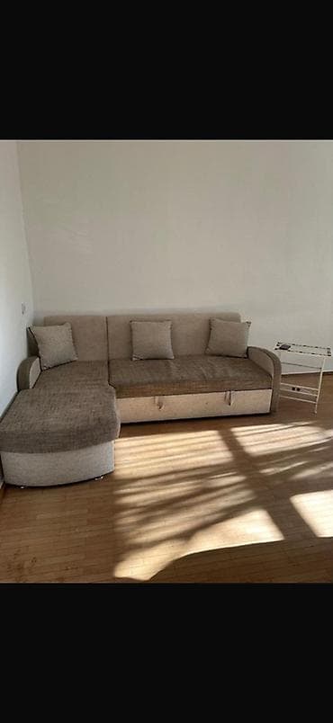 1 комната, Золотой квадрат Собственник, Без животных, от 1 года, С мебелью at lalafo.kg 1 комната, Золотой квадрат Собственник, Без животных, от 1 года, С мебелью