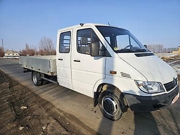 Легкий грузовик, Mercedes-Benz, Дубль, 3 т, Б/у at lalafo.kg Легкий грузовик, Mercedes-Benz, Дубль, 3 т, Б/у