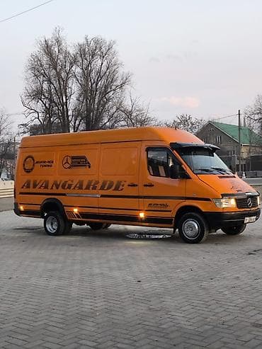 Грузовик, Mercedes-Benz, Стандарт, 4 т, Б/у at lalafo.kg Грузовик, Mercedes-Benz, Стандарт, 4 т, Б/у