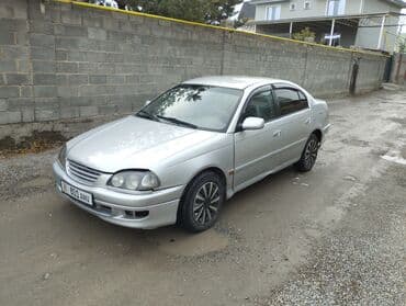 Toyota Avensis: 1999 г., 1.8 л, Механика, Бензин, Седан at lalafo.kg Toyota Avensis: 1999 г., 1.8 л, Механика, Бензин, Седан