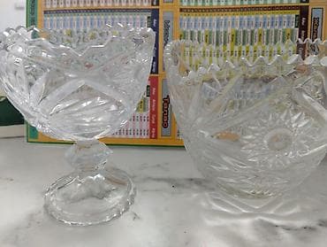 Сахарница на ножке 6 шт в отличном состоянии в военантоновке звоните at lalafo.kg Сахарница на ножке 6 шт в отличном состоянии в военантоновке звоните