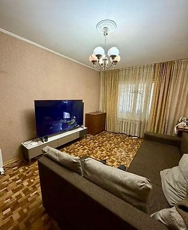 3 бөлмө, 62 м², 106-серия, 1 кабат, Эски ремонт lalafo.kg да 3 бөлмө, 62 м², 106-серия, 1 кабат, Эски ремонт