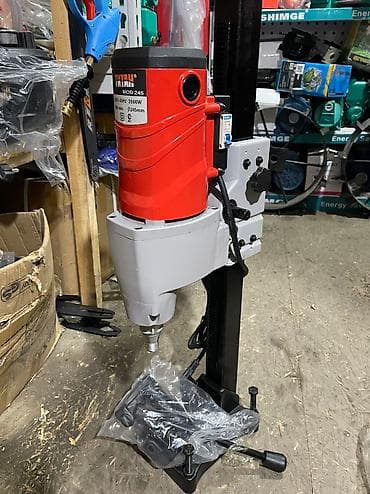 Бетона бур Российская фирма Титан 3500в двигатель можно использовать at lalafo.kg Бетона бур Российская фирма Титан 3500в двигатель можно использовать