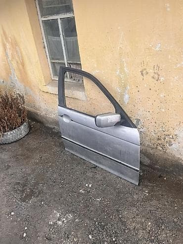 Дверь Передняя левая BMW, Б/у at lalafo.kg Дверь Передняя левая BMW, Б/у