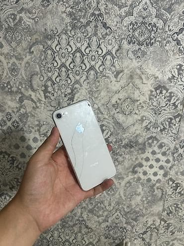 IPhone 8, 64 ГБ, белый - Экран: кнопка Home с Touch ID. - Память at lalafo.kg IPhone 8, 64 ГБ, белый - Экран: кнопка Home с Touch ID. - Память