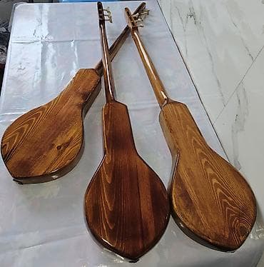 Комуз сатылат. Таза жыгачтан, кулактары жаңгак. (фанера эмес) lalafo.kg да — 4 Комуз сатылат. Таза жыгачтан, кулактары жаңгак. (фанера эмес) — 4