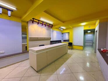 Продаётся коммерческое помещение в центре города! 📍 Перекрёсток ул at lalafo.kg Продаётся коммерческое помещение в центре города! 📍 Перекрёсток ул