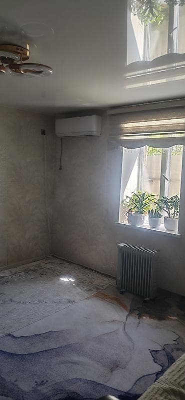 Срочно!!! Продается дом с хорошим ремонтом. 2 комнаты жилые, кухня at lalafo.kg Срочно!!! Продается дом с хорошим ремонтом. 2 комнаты жилые, кухня