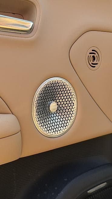 GAC: Черный кроссовер/внедорожник с просторным салоном и бежевой кожаной lalafo.kg да — 8 GAC: Черный кроссовер/внедорожник с просторным салоном и бежевой кожаной — 8