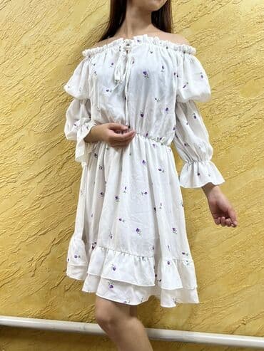Летние женские платья с цветочным принтом Вариант 1: - Белое платье с at lalafo.kg Летние женские платья с цветочным принтом Вариант 1: - Белое платье с