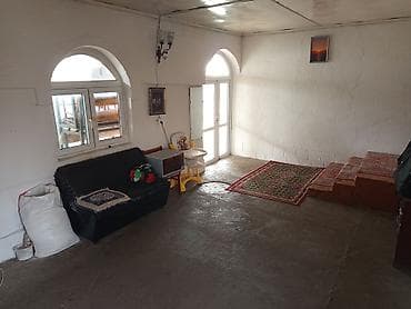 Продаётся жилой дом с ухоженным двором и удобной планировкой. 9 сотх 5 at lalafo.kg — 8 Продаётся жилой дом с ухоженным двором и удобной планировкой. 9 сотх 5 — 8