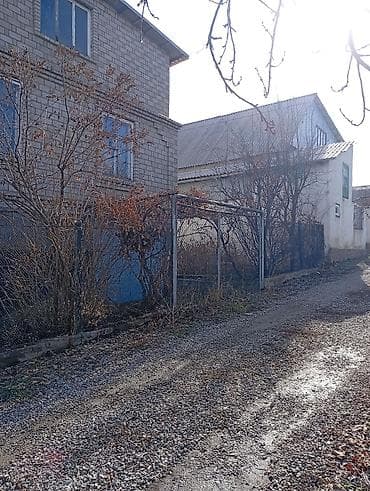 Продается двухэтажный дом с мансардой! Черновой ремонт. Свет,вода at lalafo.kg Продается двухэтажный дом с мансардой! Черновой ремонт. Свет,вода