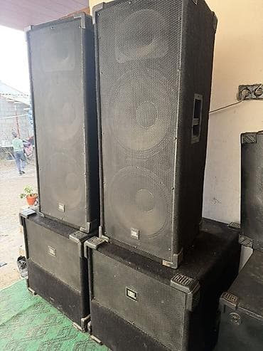 Профессиональный комплект акустики JBL для мероприятий Состав: - 2 at lalafo.kg Профессиональный комплект акустики JBL для мероприятий Состав: - 2