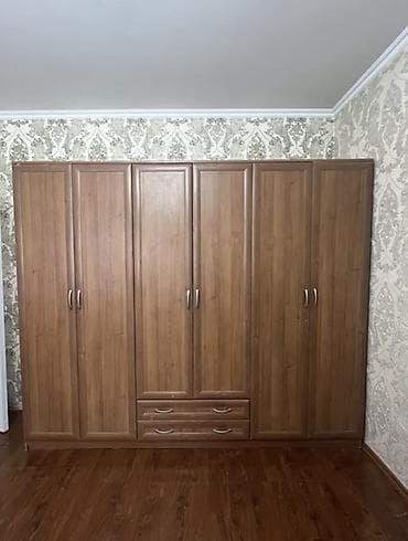 Шкаф для одежды, Прямой at lalafo.kg Шкаф для одежды, Прямой