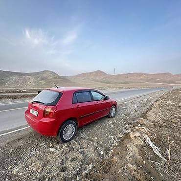 Toyota Corolla: 2002 г., 1.6 л, Автомат, Бензин, Хэтчбэк at lalafo.kg — 3 Toyota Corolla: 2002 г., 1.6 л, Автомат, Бензин, Хэтчбэк — 3