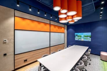 Аренда конференц-зала React Преимущества переговорной React: • at lalafo.kg Аренда конференц-зала React Преимущества переговорной React: •