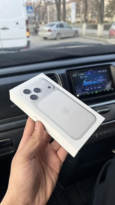 IPhone 17 Pro, 512 ГБ, Серебристый, Кабель at lalafo.kg IPhone 17 Pro, 512 ГБ, Серебристый, Кабель