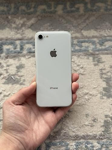 IPhone 8, Б/у, 64 ГБ, Белый, 81 % at lalafo.kg IPhone 8, Б/у, 64 ГБ, Белый, 81 %